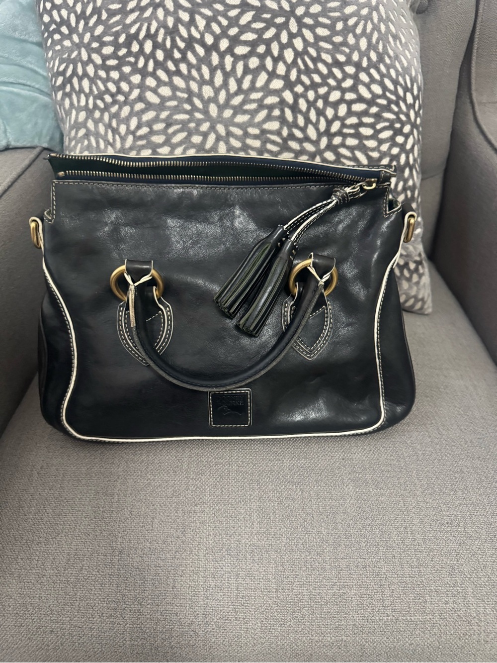 Authentic Dooney & Bourke Florentine Leather Satchel with